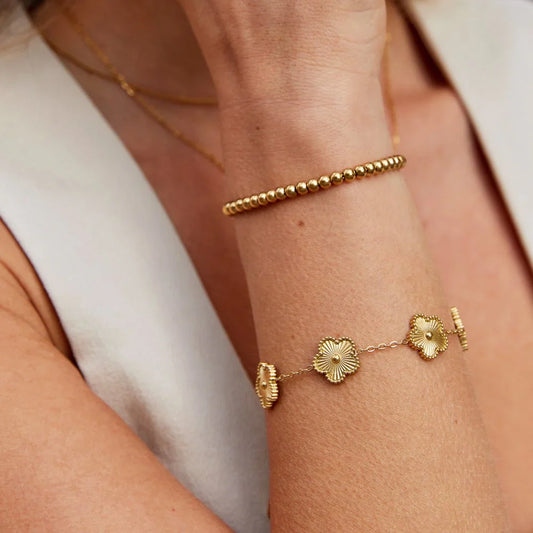 Kleeblatt Armband Gold Zirkonia Anhänger Detail